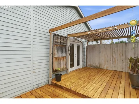 3823 NE Lincoln Street Hillsboro OR 97124
