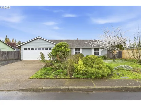 3823 NE Lincoln Street Hillsboro OR 97124