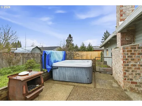 3823 NE Lincoln Street Hillsboro OR 97124