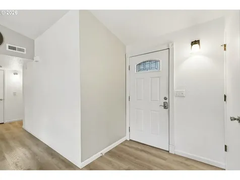 3823 NE Lincoln Street Hillsboro OR 97124