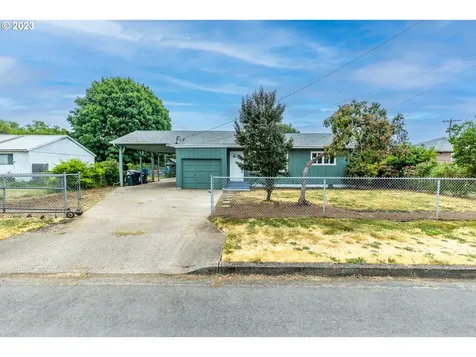 5119 E Street Springfield OR 97478