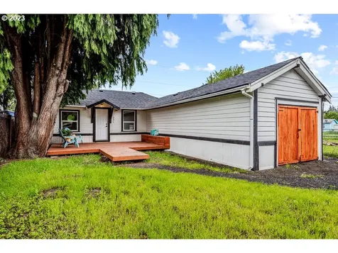 271 24th Avenue Longview WA 98632
