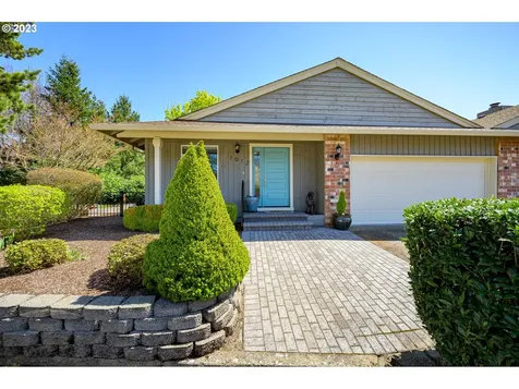 1012 Nw Summerwood Drive Mcminnville OR 97128