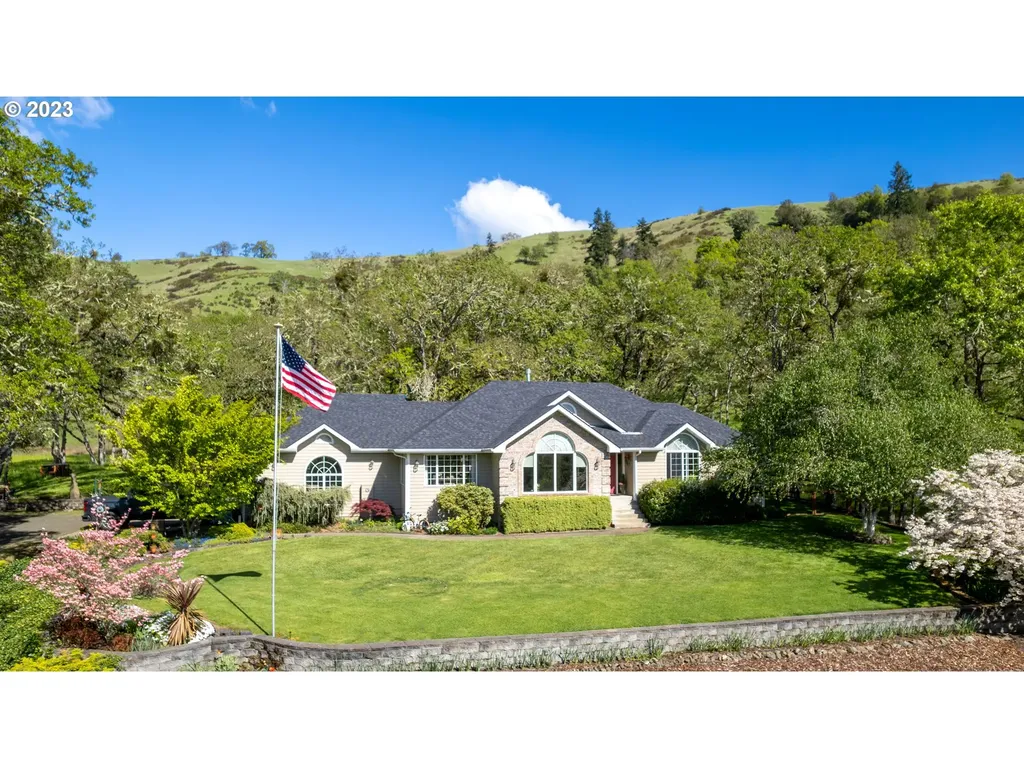 7778 North Bank Road Roseburg OR 97470