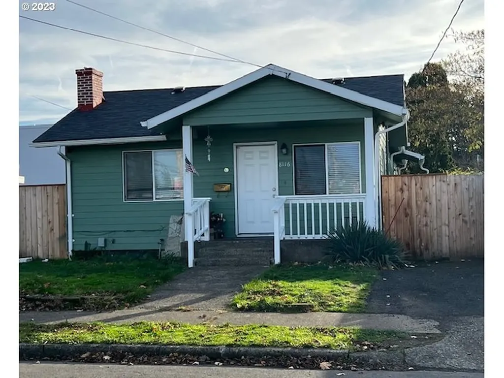 8116 Se Lafayette Street Portland OR 97206