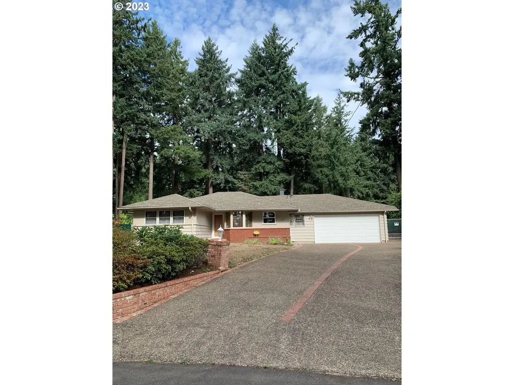 15033 Ne Hoyt Street Portland OR 97230