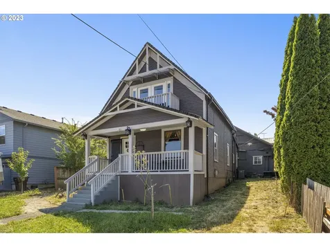 1745 1st Street Columbia City OR 97018