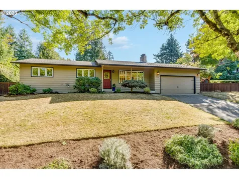 8344 Sw 42nd Avenue Portland OR 97219