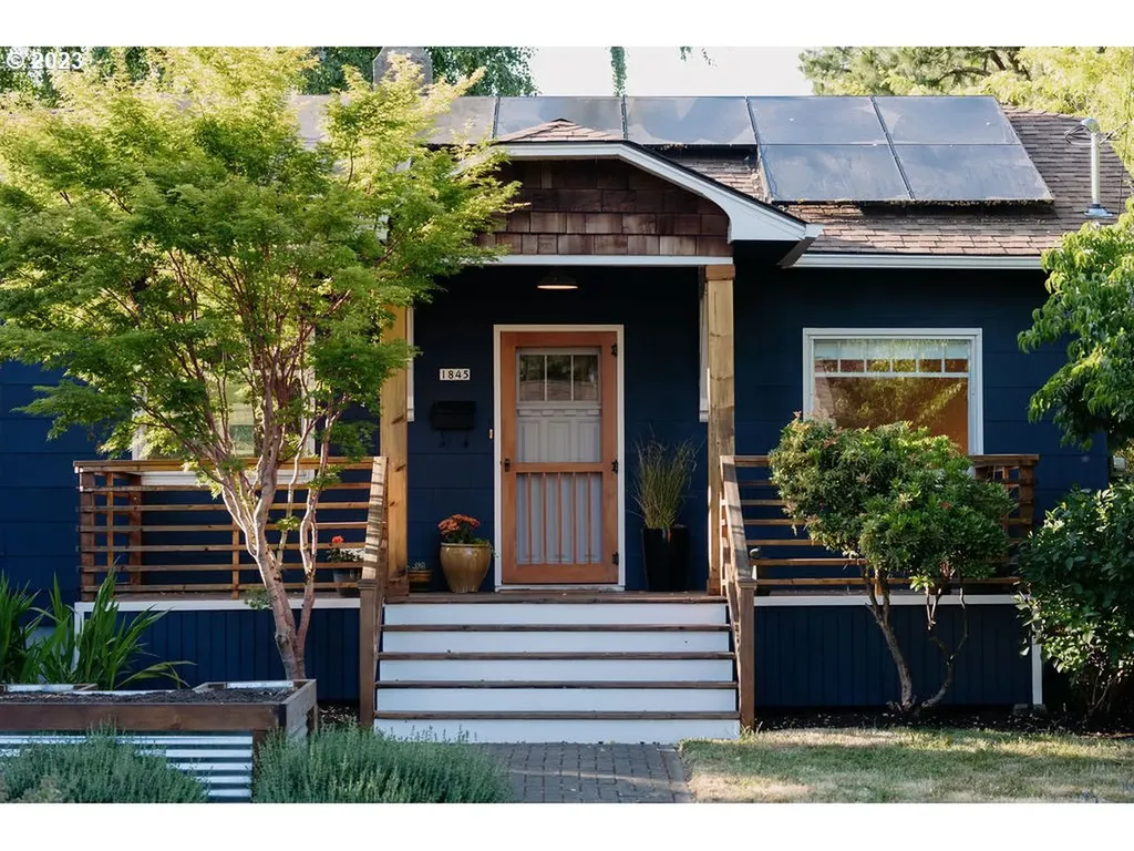 1845 Se Ellis Street Portland OR 97202