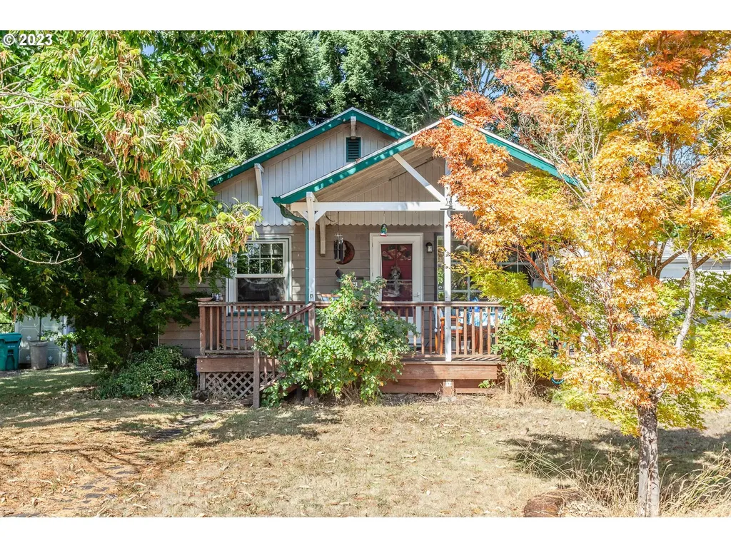 3731 Se Liebe Street Portland OR 97202