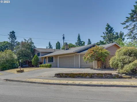 19744 Ne Clackamas Court Portland OR 97230