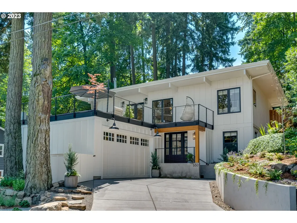 550 Middlecrest Road Lake Oswego OR 97034