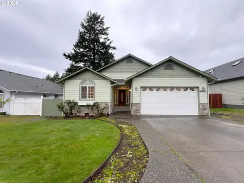 6930 Oakwood Court Brookings OR 97415