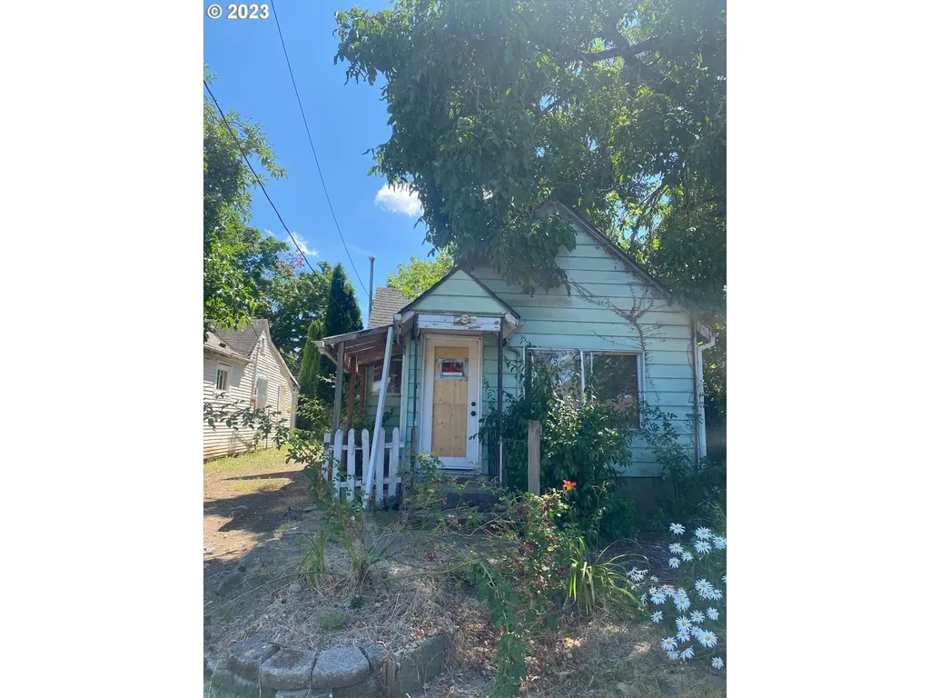 4600 Ne Alberta Court Portland OR 97218