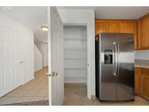 341 Ne Wedgewood Court Camas WA 98607
