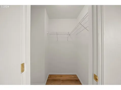 341 Ne Wedgewood Court Camas WA 98607