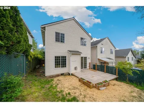 341 Ne Wedgewood Court Camas WA 98607