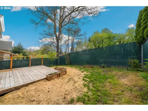 341 Ne Wedgewood Court Camas WA 98607