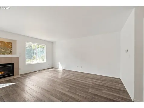 341 Ne Wedgewood Court Camas WA 98607