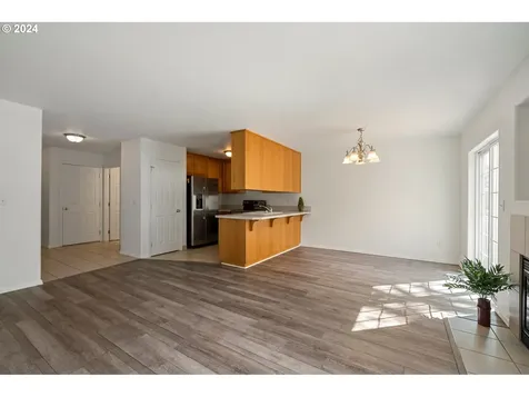 341 Ne Wedgewood Court Camas WA 98607