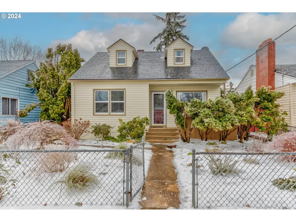 5616 Se Ramona Street Portland OR 97206