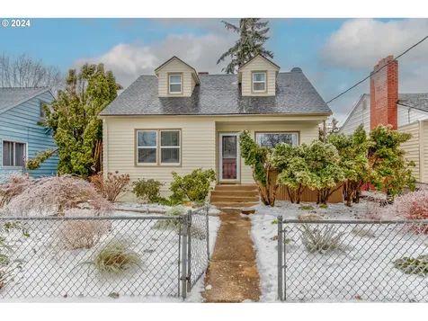 5616 Se Ramona Street Portland OR 97206
