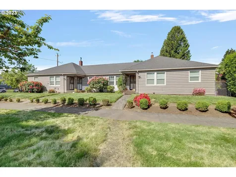 5507 N Boston Avenue Portland OR 97217