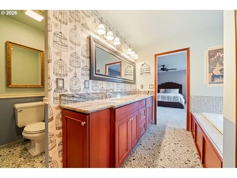 1615 NE 279th Street Ridgefield WA 98642