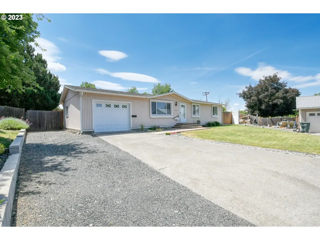 1317 Sw 3rd Place Pendleton OR 97801