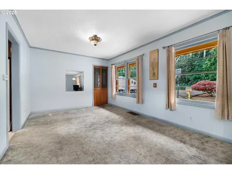 710 NE South Shore Road Portland OR 97211