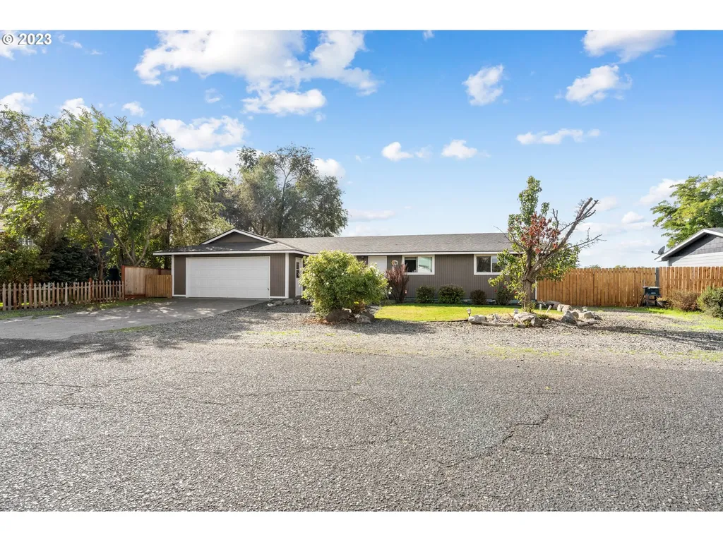 133 John Day Street Umatilla OR 97882