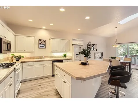 14690 SW Grebe Lane Beaverton OR 97007