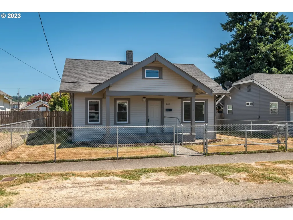 1106 S 5th Avenue Kelso WA 98626
