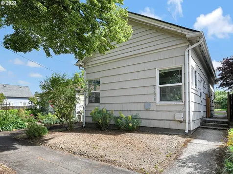 2908 N Baldwin Street Portland OR 97217