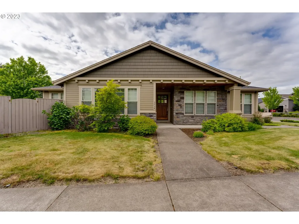 3738 N Dahlia Street Newberg OR 97132