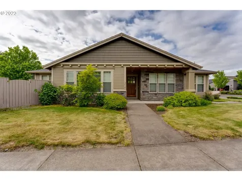 3738 N Dahlia Street Newberg OR 97132