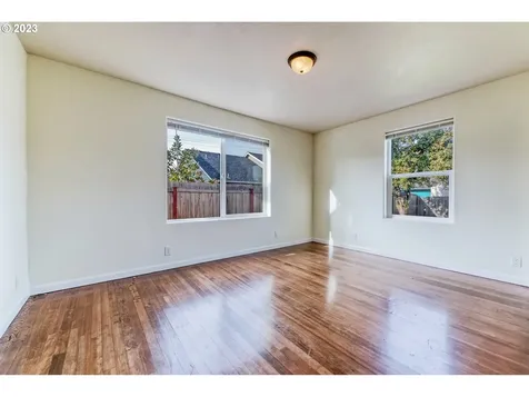 438 Hillegas Avenue Creswell OR 97426