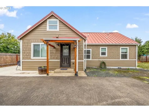 438 Hillegas Avenue Creswell OR 97426