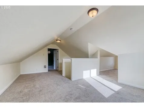 438 Hillegas Avenue Creswell OR 97426