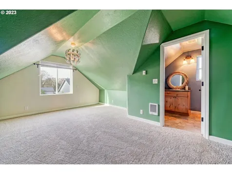 438 Hillegas Avenue Creswell OR 97426