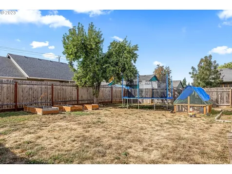438 Hillegas Avenue Creswell OR 97426