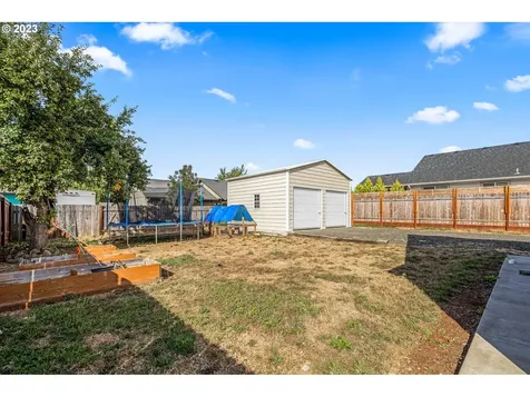 438 Hillegas Avenue Creswell OR 97426