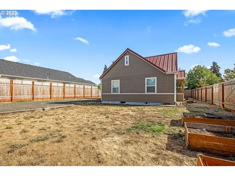 438 Hillegas Avenue Creswell OR 97426