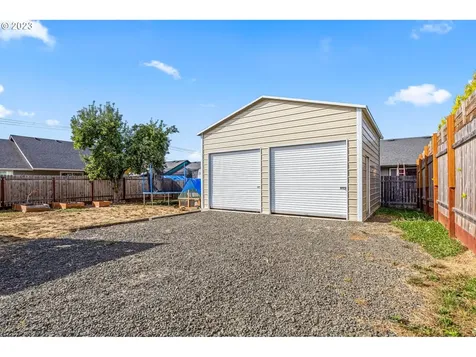 438 Hillegas Avenue Creswell OR 97426