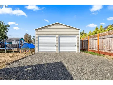 438 Hillegas Avenue Creswell OR 97426