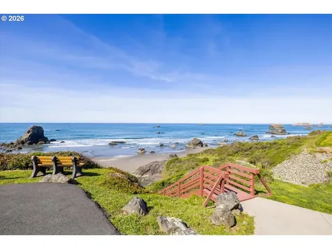 17454 Bluff Drive Brookings OR 97415