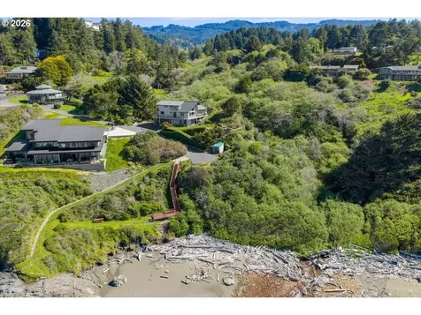 17454 Bluff Drive Brookings OR 97415