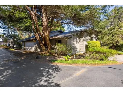 17454 Bluff Drive Brookings OR 97415