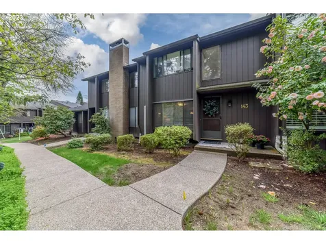 143 Westbrook Way Eugene OR 97405