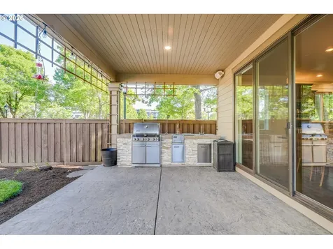 1610 NE Stile Drive Hillsboro OR 97124